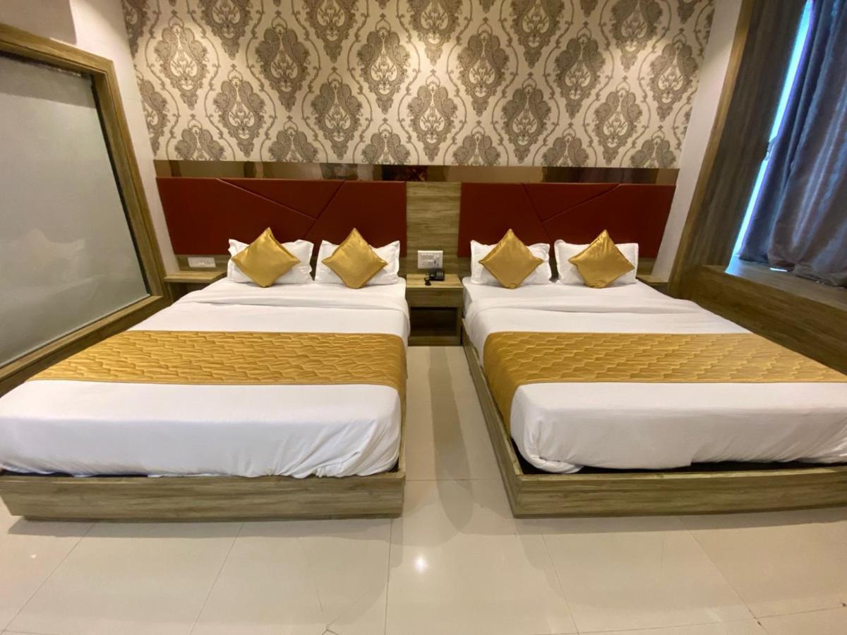 Hotel Bkc Crown - Near Trade Centre, Visa Consulate Bombaj Exteriér fotografie