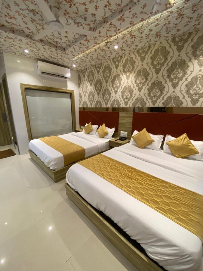 Hotel Bkc Crown - Near Trade Centre, Visa Consulate Bombaj Exteriér fotografie